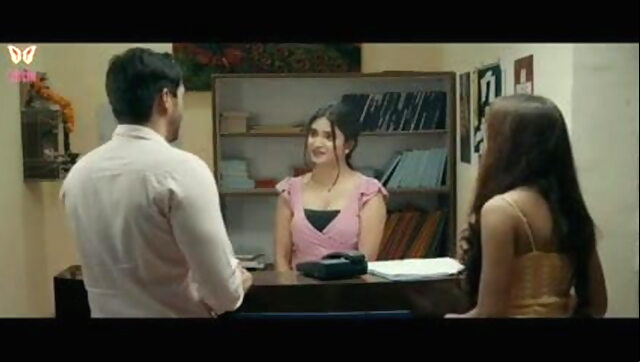 Doctor ne sexy lady ko hospital me hi choda anal blowjob fingering