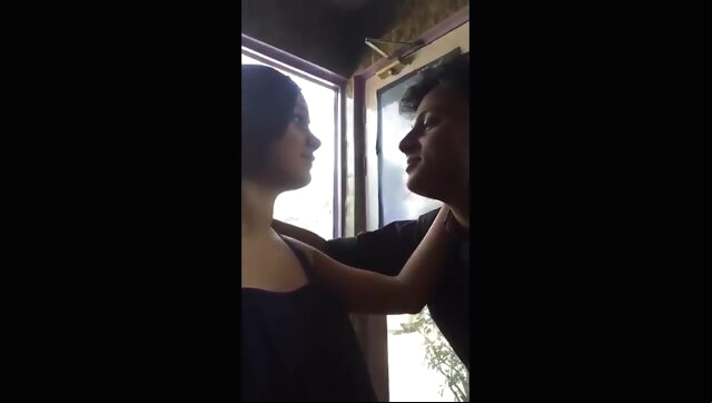 Hot And Sexy Girl Has Romance With Her Boyfriend While Father indian softcore hd videos